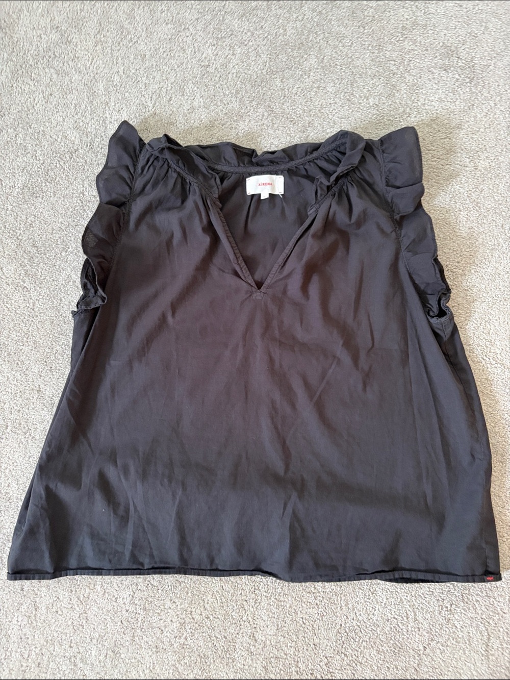 XiRENA Black Ruffle Sleeve V-Neck Blouse